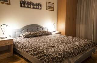 Апартаменты Centre Point Apartment Подгорица Апартаменты с 2 спальнями-16